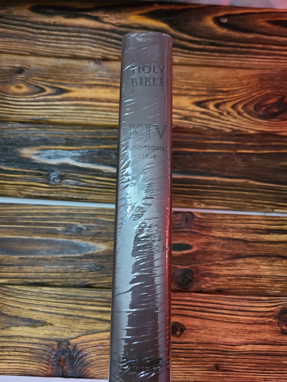 Hendrickson King James Version Brown and Pink Holy Bible New Sealed - Picture 5 of 5